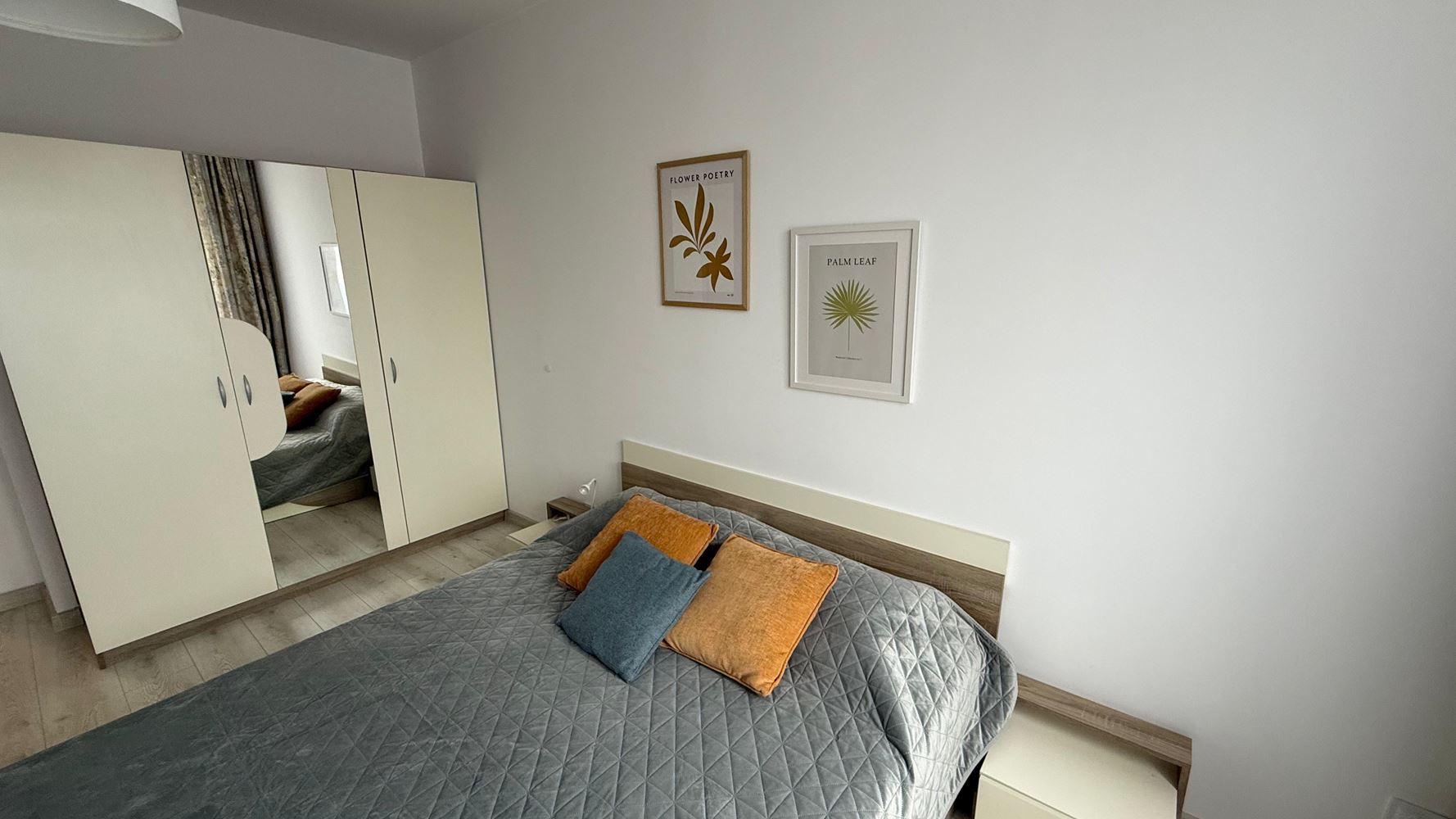 Spacious and Modern One-Bedroom Apartment with Full Amenities in Pomorie