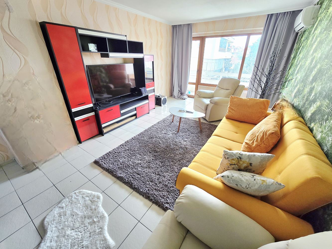 Nessebar – One-Bedroom Apartment with Separate Kitchen and No Maintenance Fee