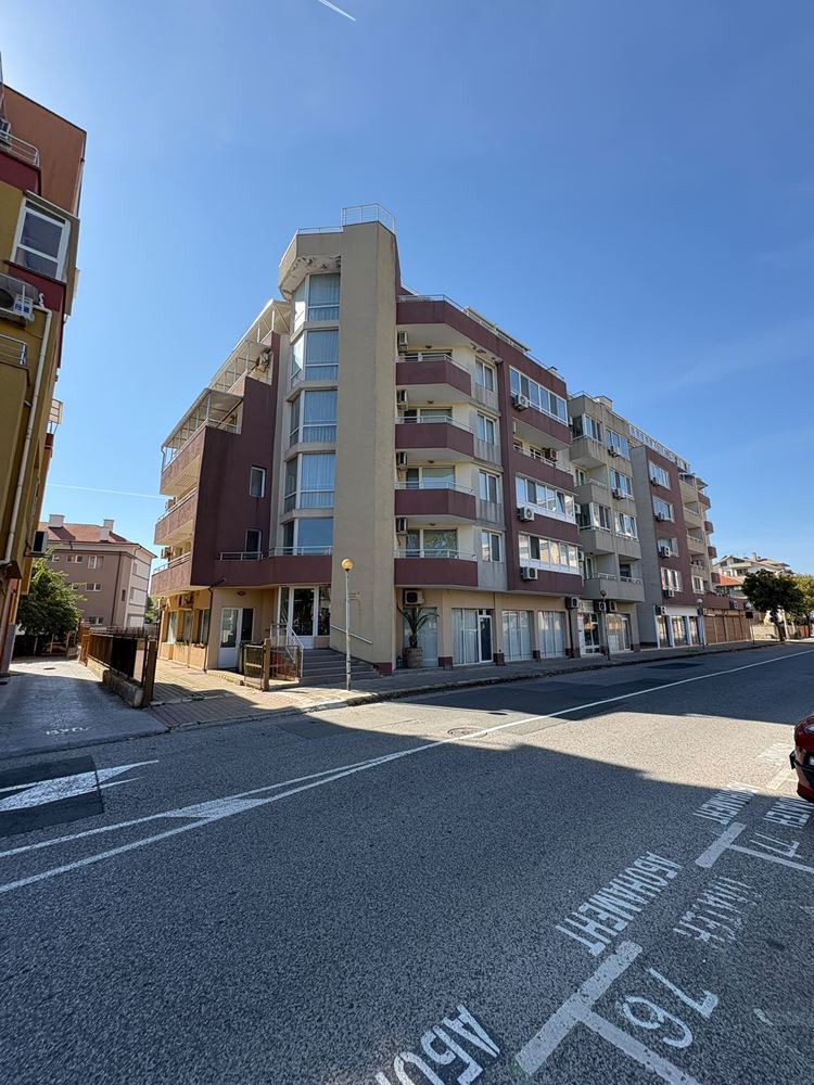 Pomorie – One-Bedroom Apartment in an Excellent Location, Just 400 Metres from the Sea