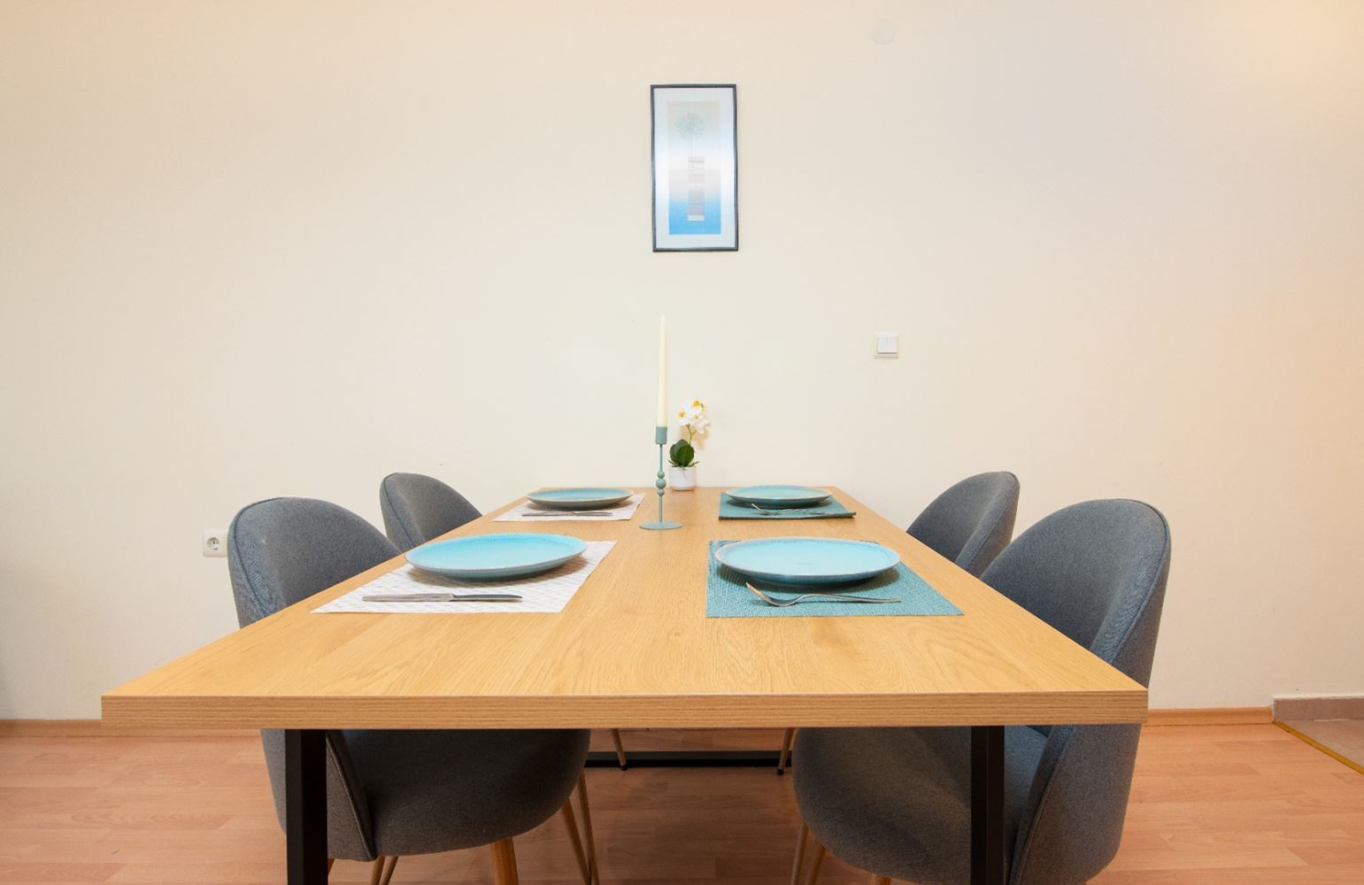 Stylish two-bedroom apartment on the first line with direct sea view in Sveti Vlas – space, luxury and full amenities