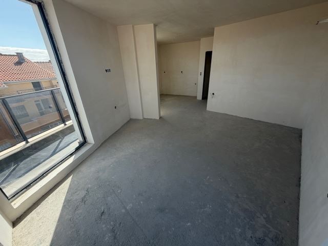 Spacious two-bedroom apartment with sea view in Sarafovo – ready to move in with Act 16