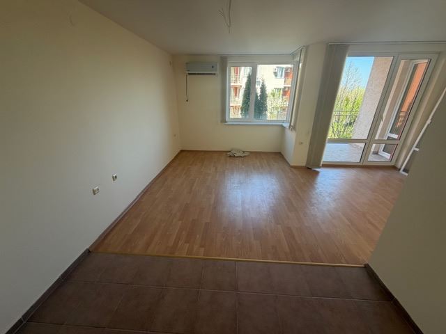 Spacious one-bedroom apartment in a green oasis in Sunny Beach – ideal for holiday and investment