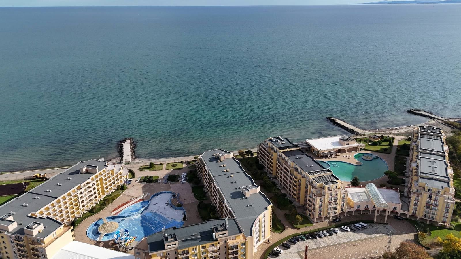 Seafront Luxury on the First Line – Spacious Two-Bedroom Apartment with Sea View in Aheloy