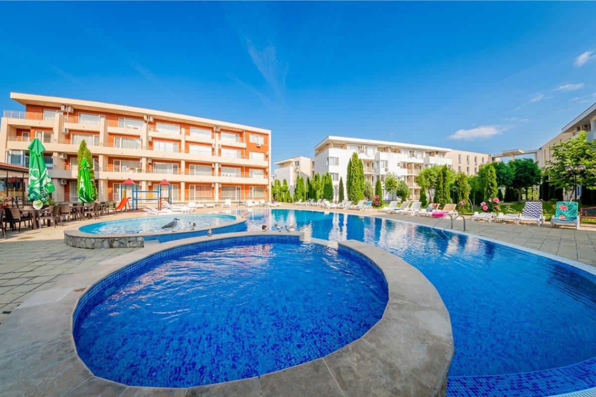 Cozy Studio with Garden View – An Excellent Opportunity for Living or Investment in Sunny Beach
