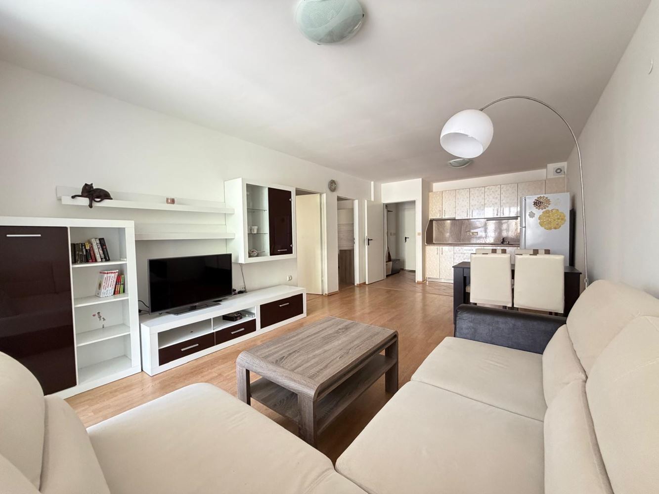 Spacious one-bedroom apartment in Pomorie – with a large terrace and excellent investment potential