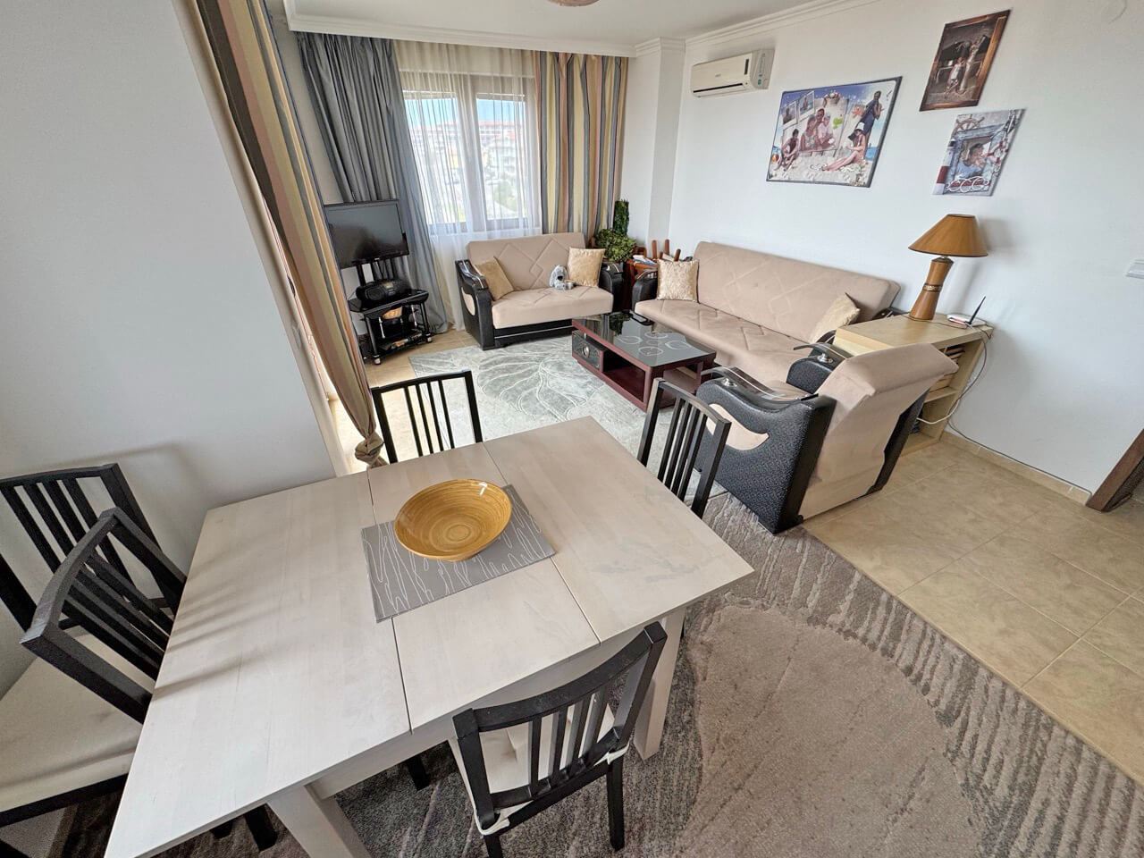 Spacious two-bedroom apartment in a boutique complex just meters from the sea in Sveti Vlas