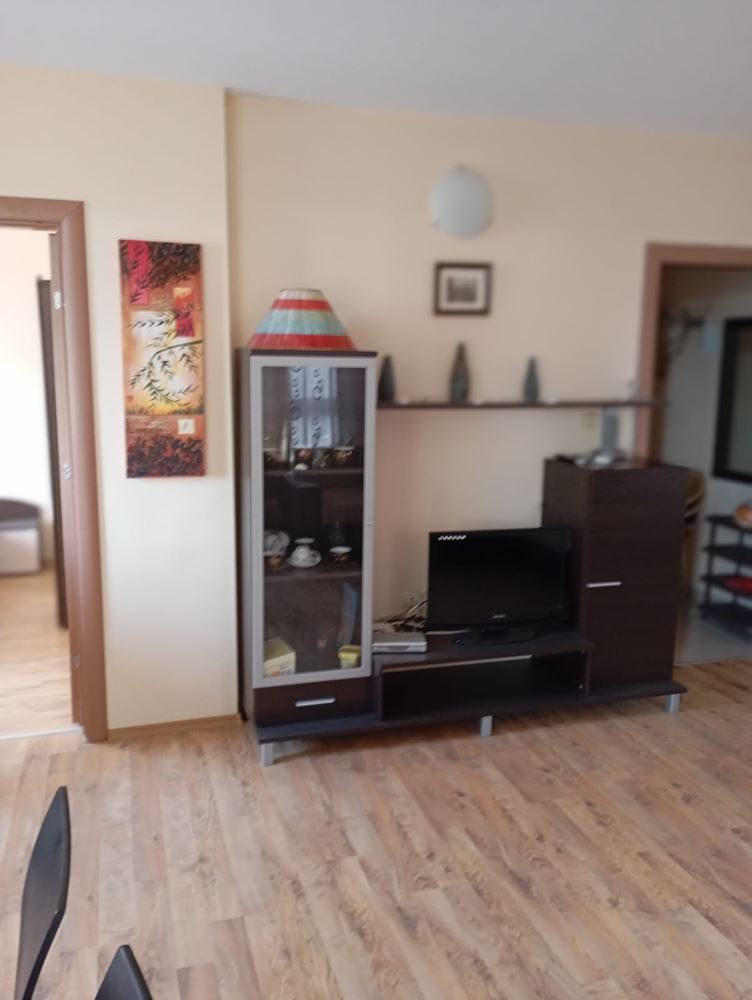 Fully furnished one-bedroom apartment 200 m from the beach in Ravda – peace, greenery, and comfort in a small complex