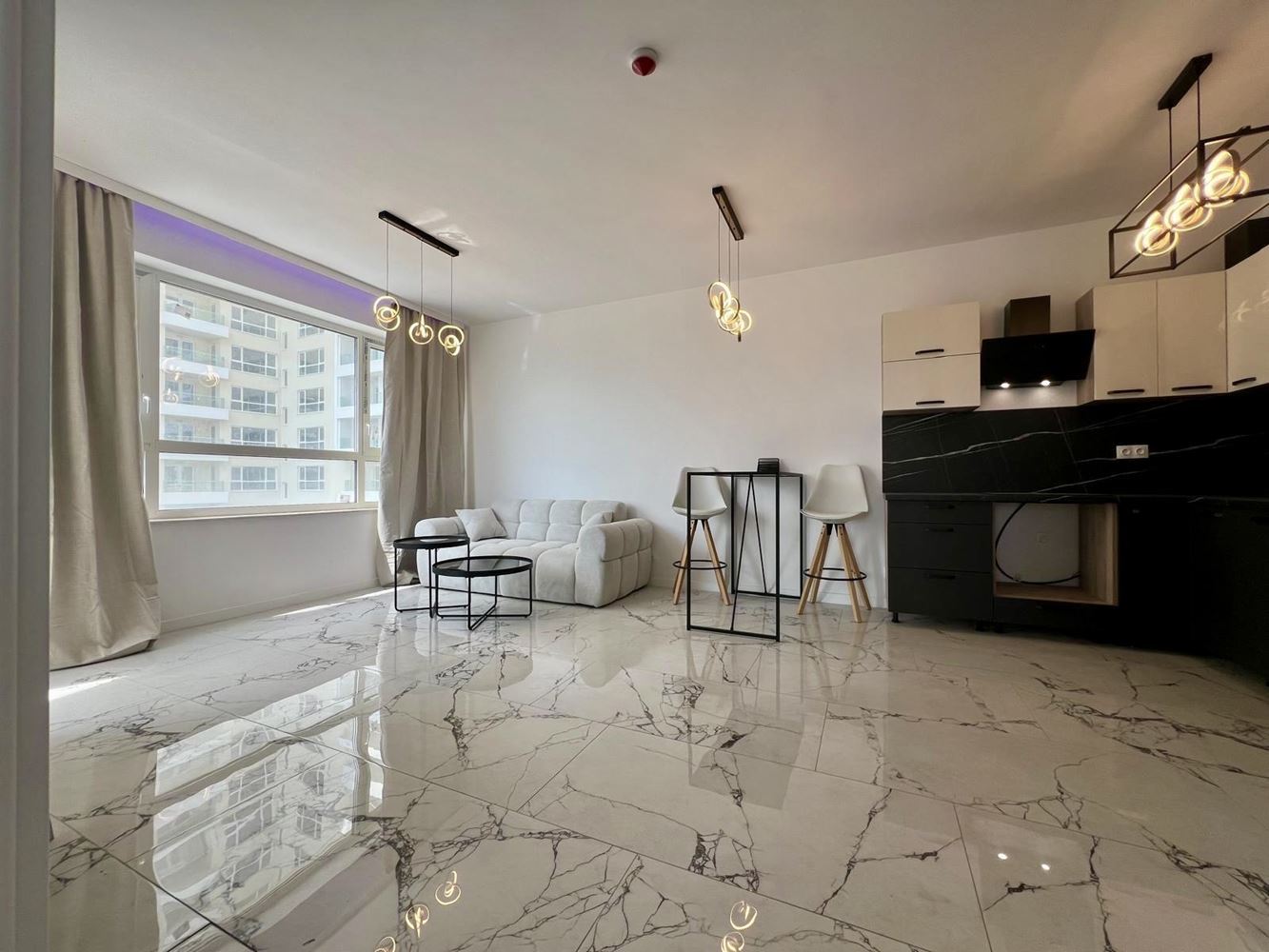 Modern One-Bedroom Apartment with Panoramic View in a Prestigious Complex – Ready to Move In
