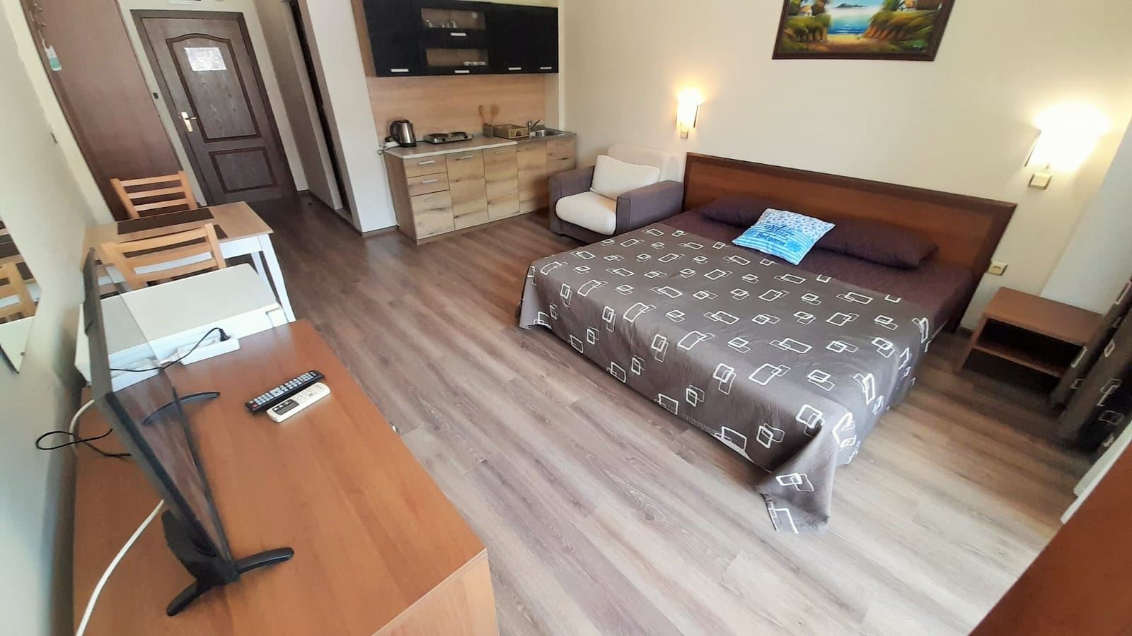 Sunny Beach – fully furnished spacious studio in a luxury complex only 50 m from the beach