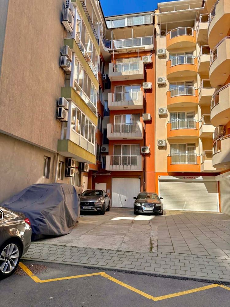 Sunny studio in Pomorie – only 400 m from the sea, close to the sanatorium