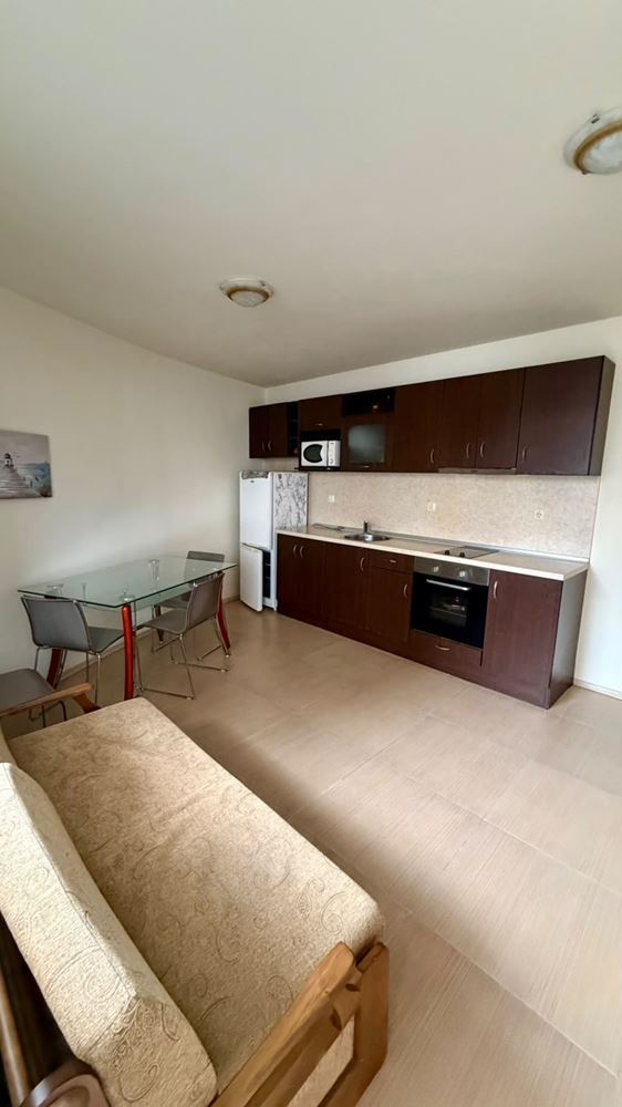 Spacious One-Bedroom Apartment with Two Terraces in Sveti Vlas – Fully Furnished and Ready to Move In