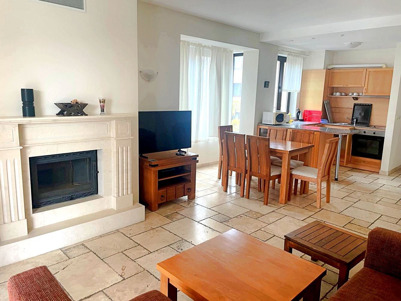 Spacious Furnished Two-Bedroom Apartment with Sea View near Balchik – Comfort Surrounded by Nature and the Golf Riviera