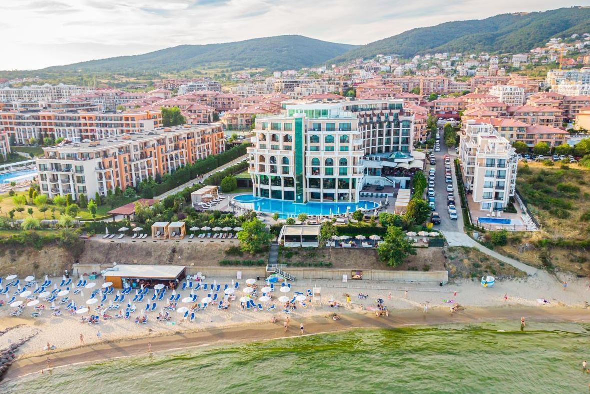 Luxury Studio with Sea View in the Heart of Sveti Vlas