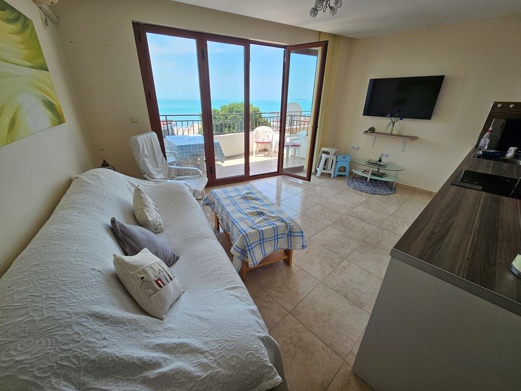 Panoramic Two-Bedroom Apartment Just Steps from the Beach in Elenite with Incredible Bay View