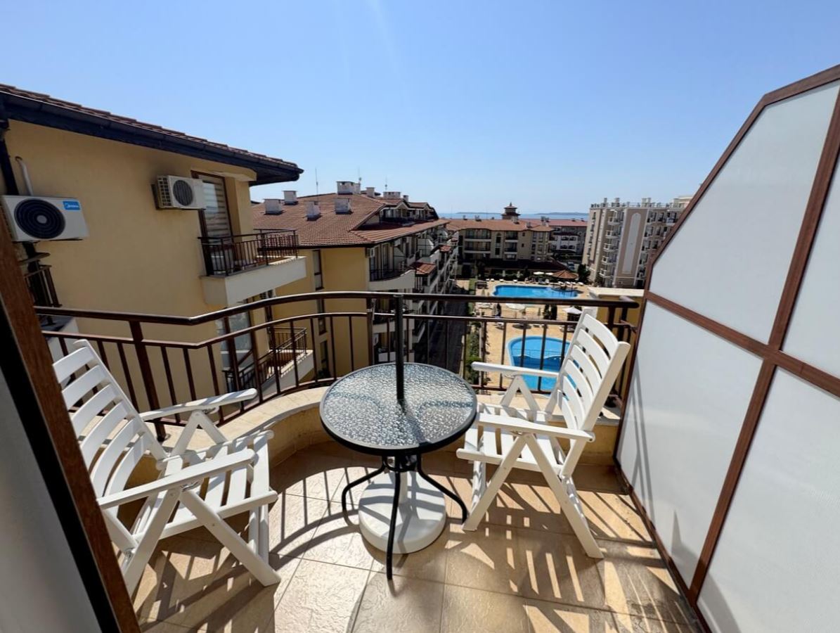 Two-Bedroom Apartment in Sveti Vlas – Panoramic Views and Comfort in a Gated Complex
