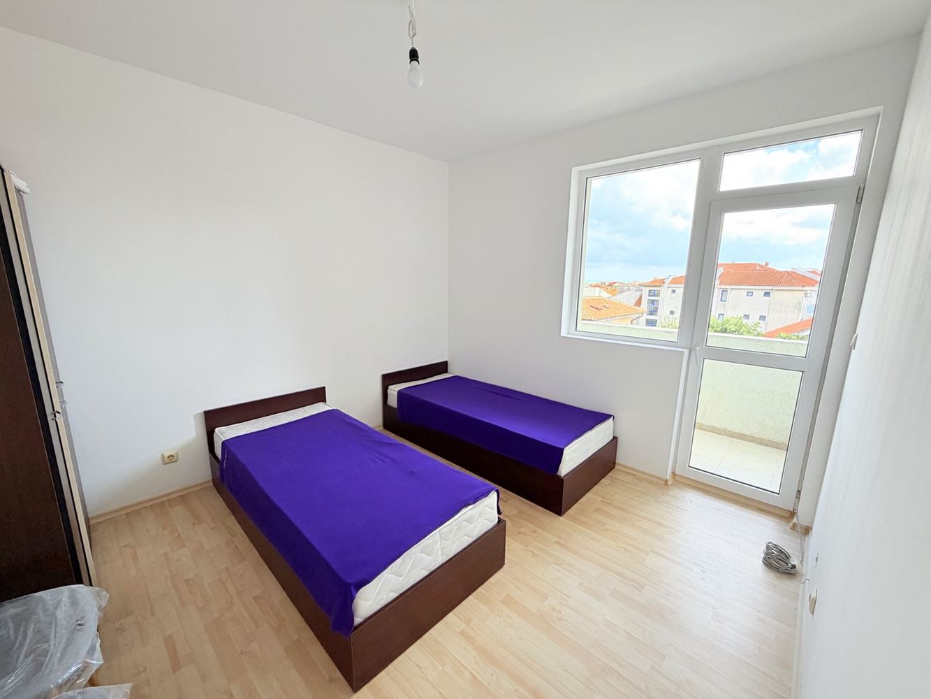 Three-room apartment in Ravda with sea view and no maintenance fee! 
