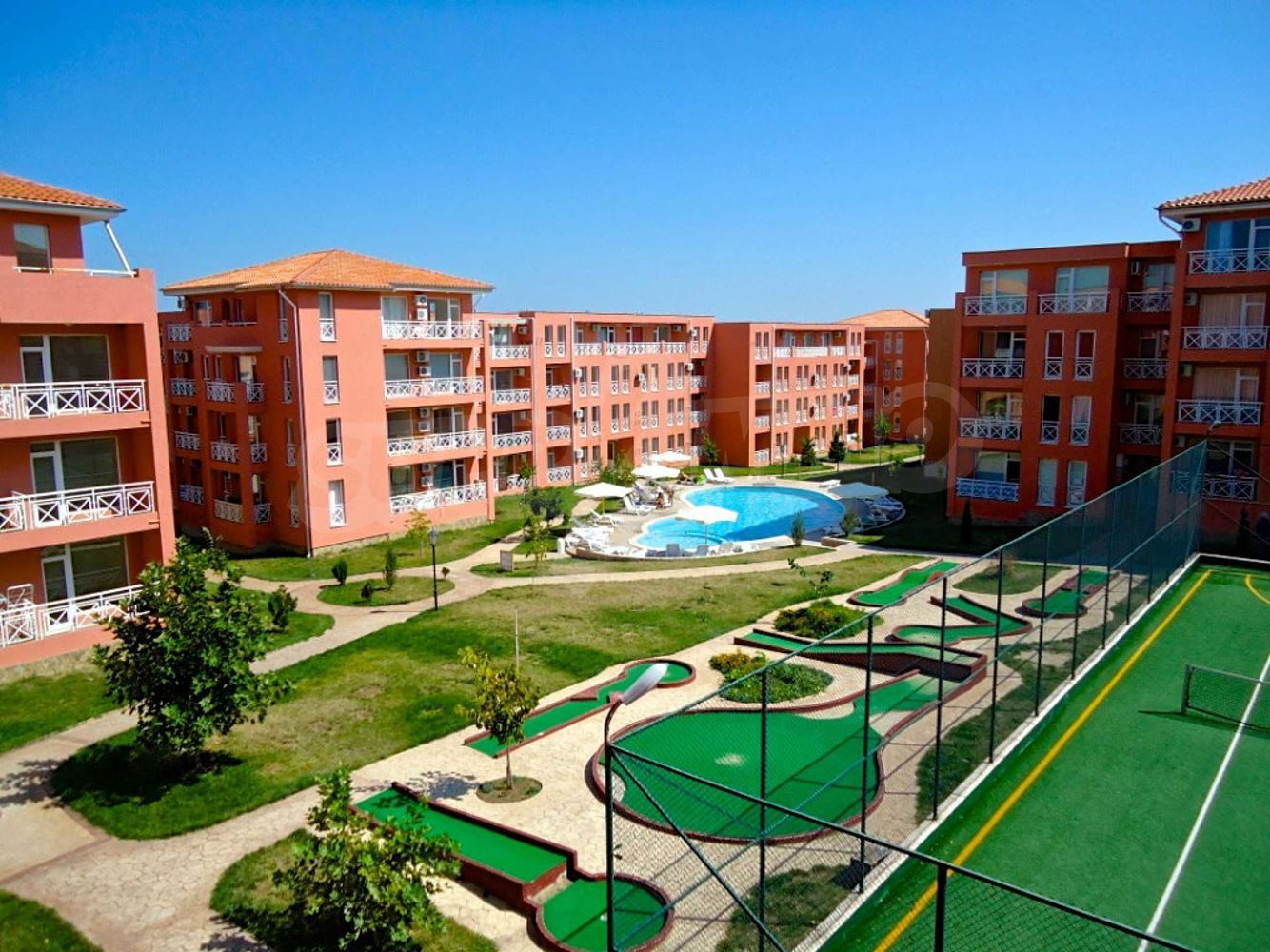 Studio with Panoramic View in a Complex Near Sunny Beach – Excellent Investment Opportunity
