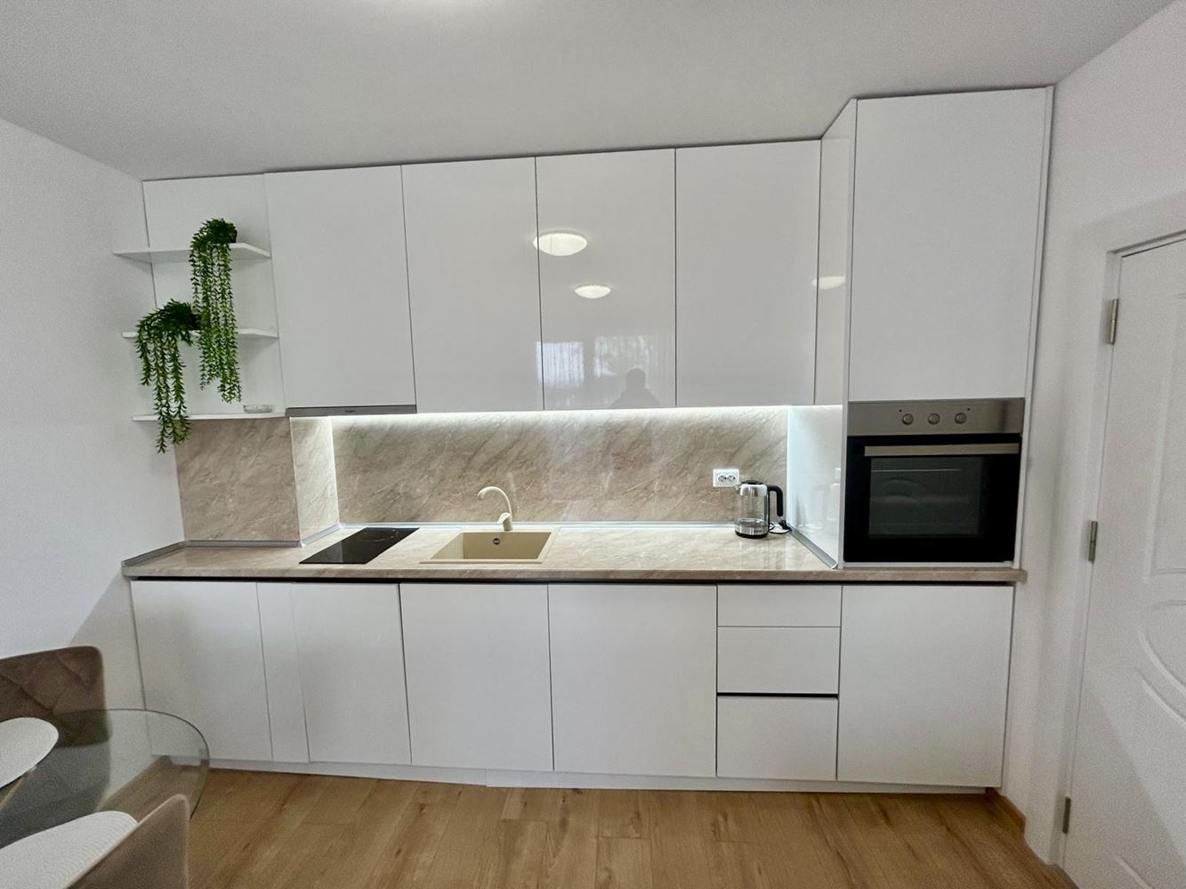 Two-Room Oasis in a New Luxury Complex in Sunny Beach – Pool View