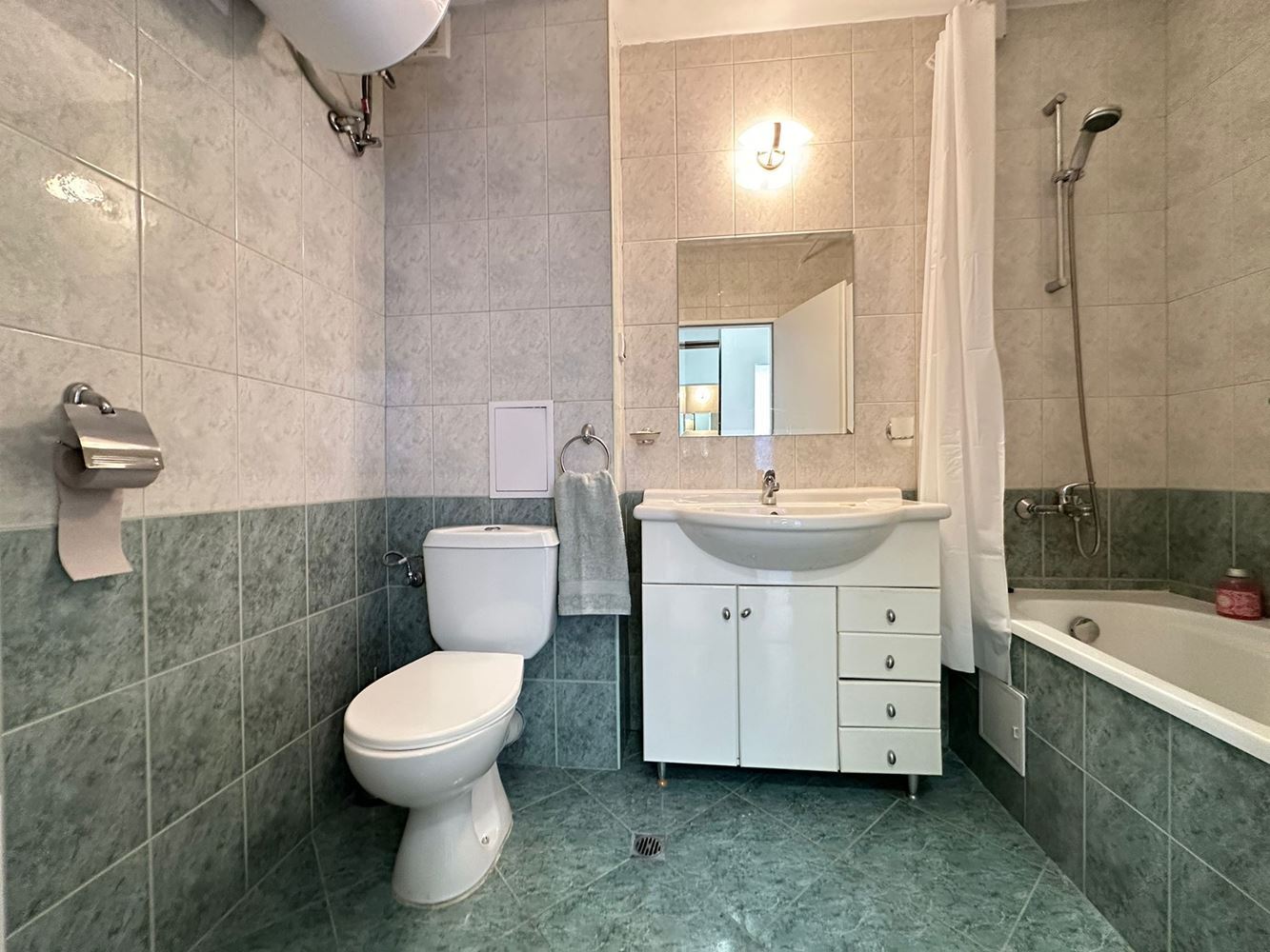 Apartment with One Bedroom on the First Line in Aheloy – Sea Atmosphere, Luxury Amenities and Ready Documents for the Deal