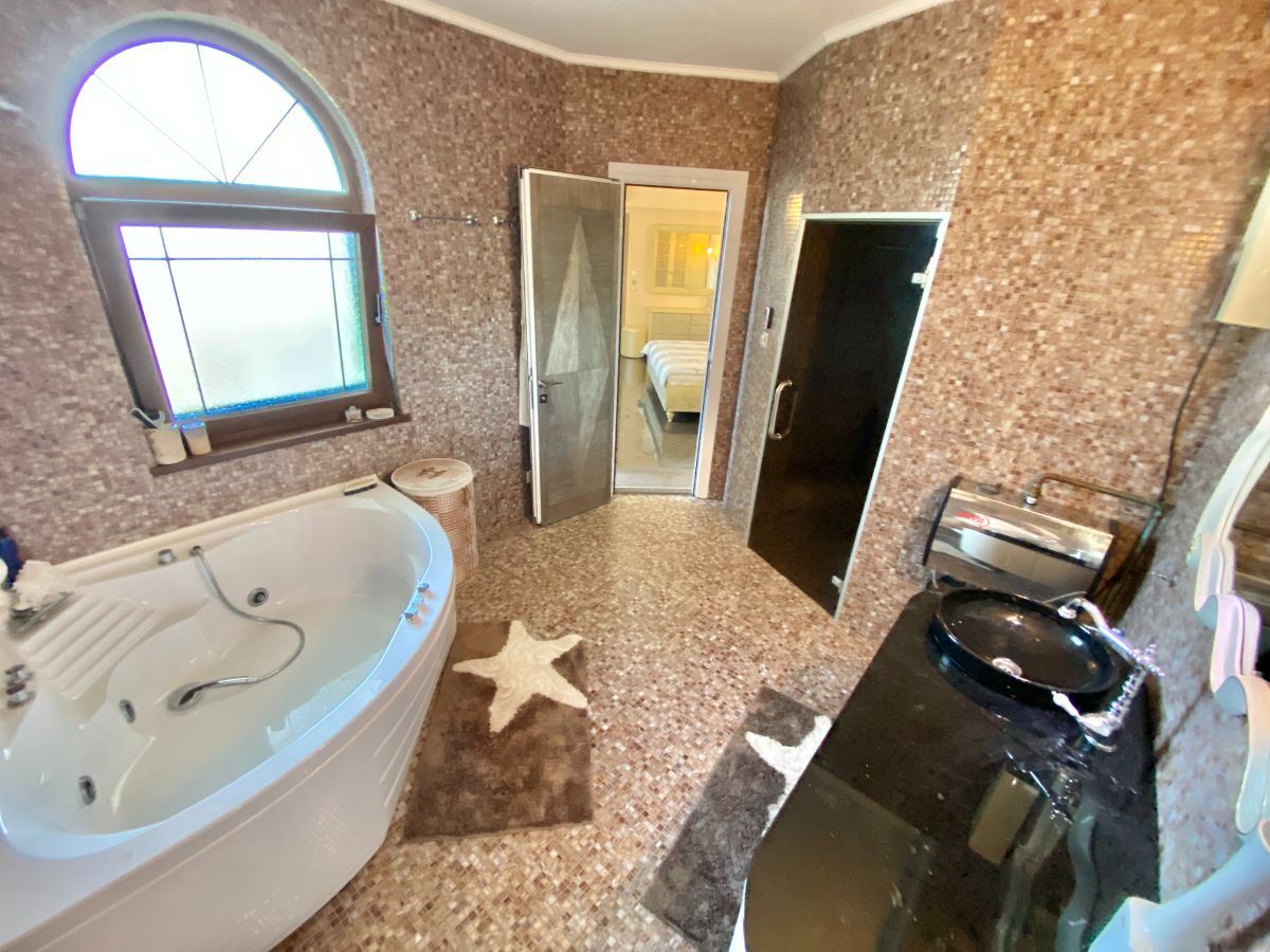 Unique duplex apartment in a premium-class complex in the town of Nessebar