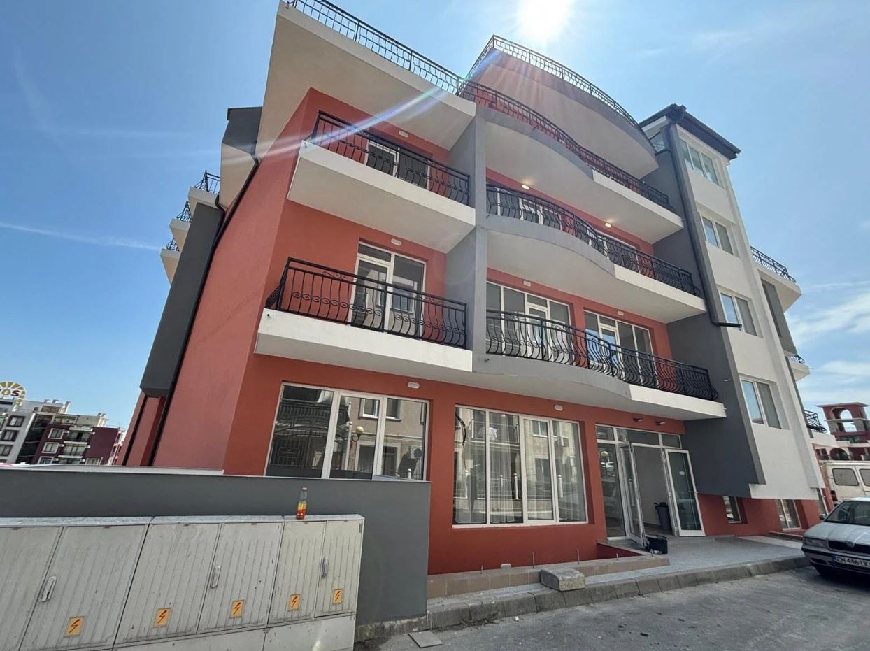 New one-bedroom apartment in Sveti Vlas – modern home without maintenance fee, ready for living