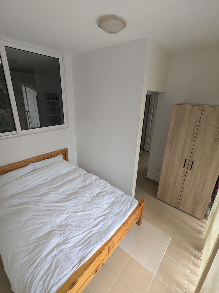 Spacious apartment with two bedrooms and frontal sea panorama in a residential complex in Ravda