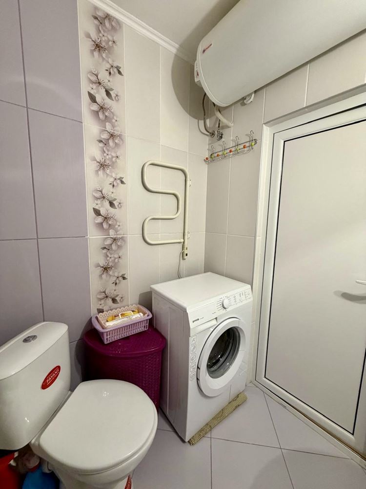 Sarafovo – Spacious One-Bedroom Apartment with Act 16, Minimal Maintenance Fee and Ready Furnishings