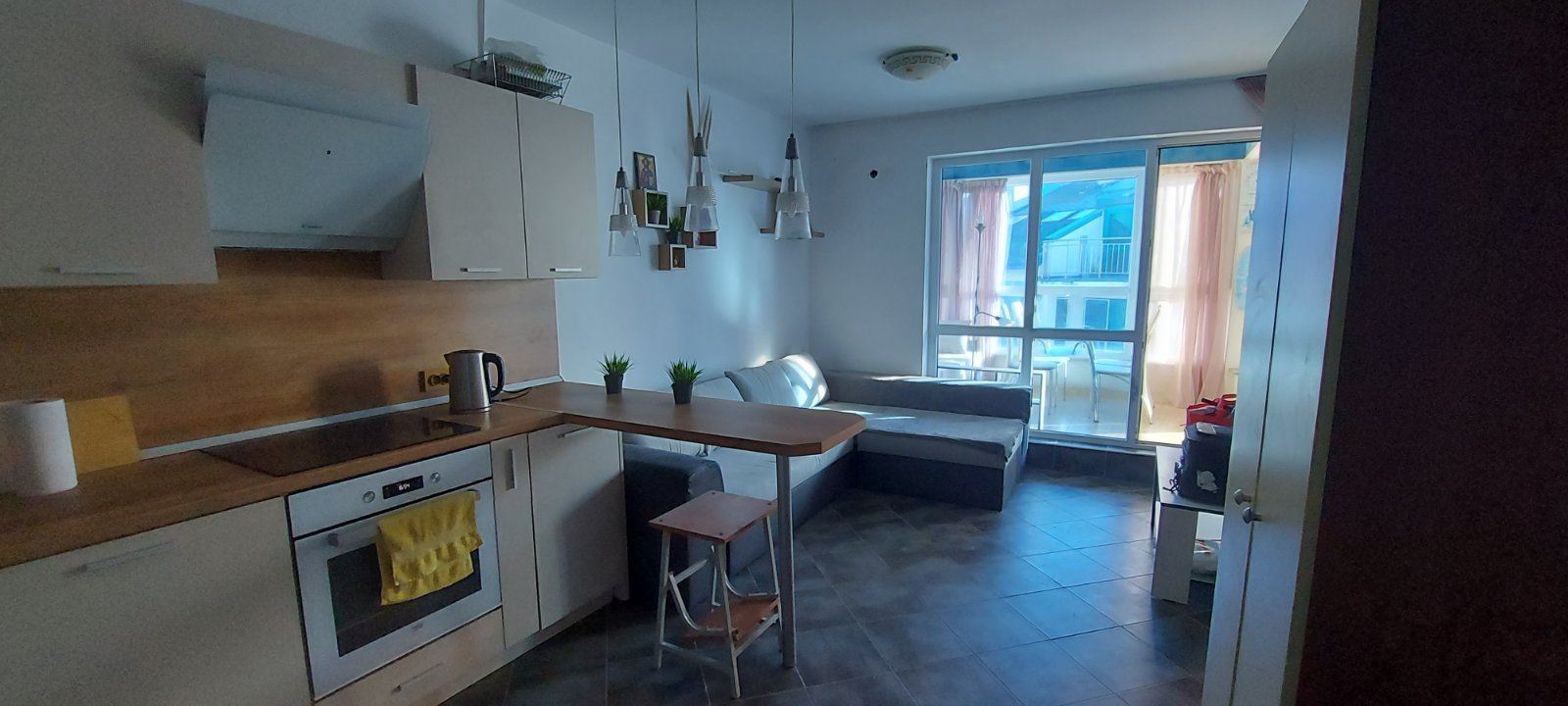 Pomorie – Two-Bedroom Apartment with Sea View in a Complex with Swimming Pool and Parking