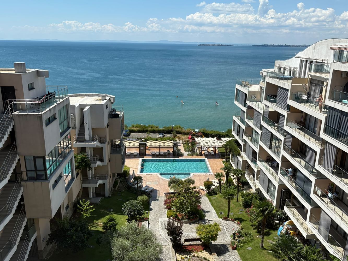Luxury One-Bedroom Apartment with Panoramic Sea View on the First Line in Sveti Vlas