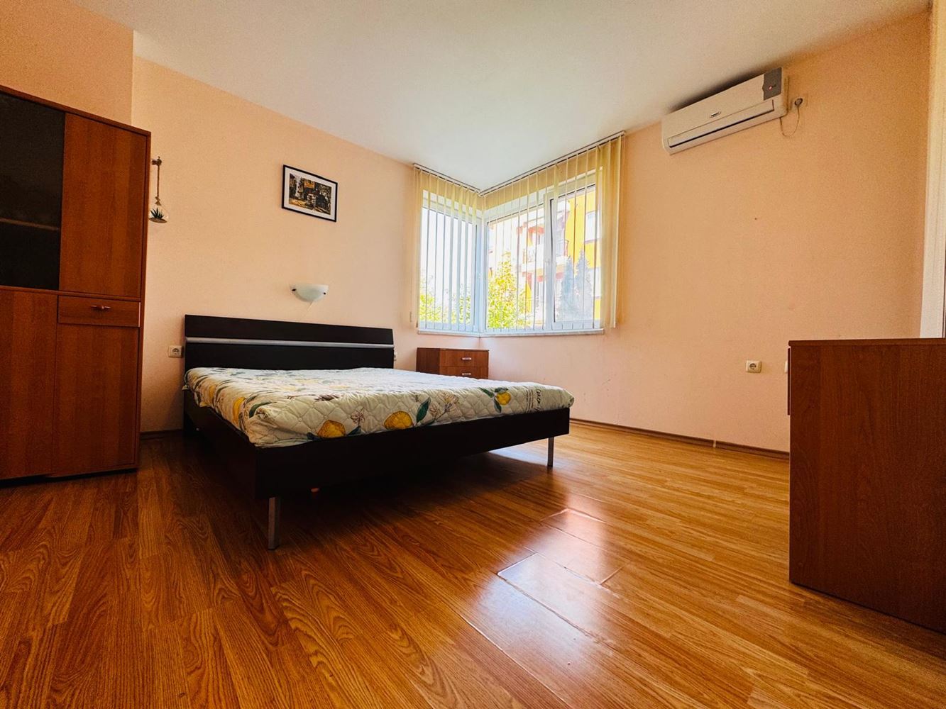 Cozy Three-room Apartment on the Ground Floor in Sunny Beach – Excellent Investment Near the Aquapark and the Sea