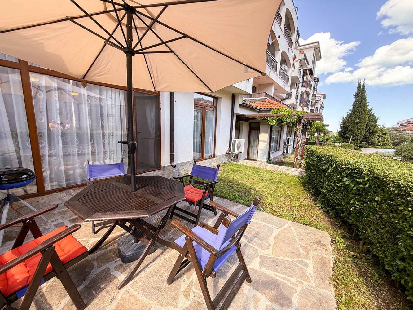 Spacious One-Bedroom Apartment with a Private Garden and Large Veranda in a Complex near Aheloy