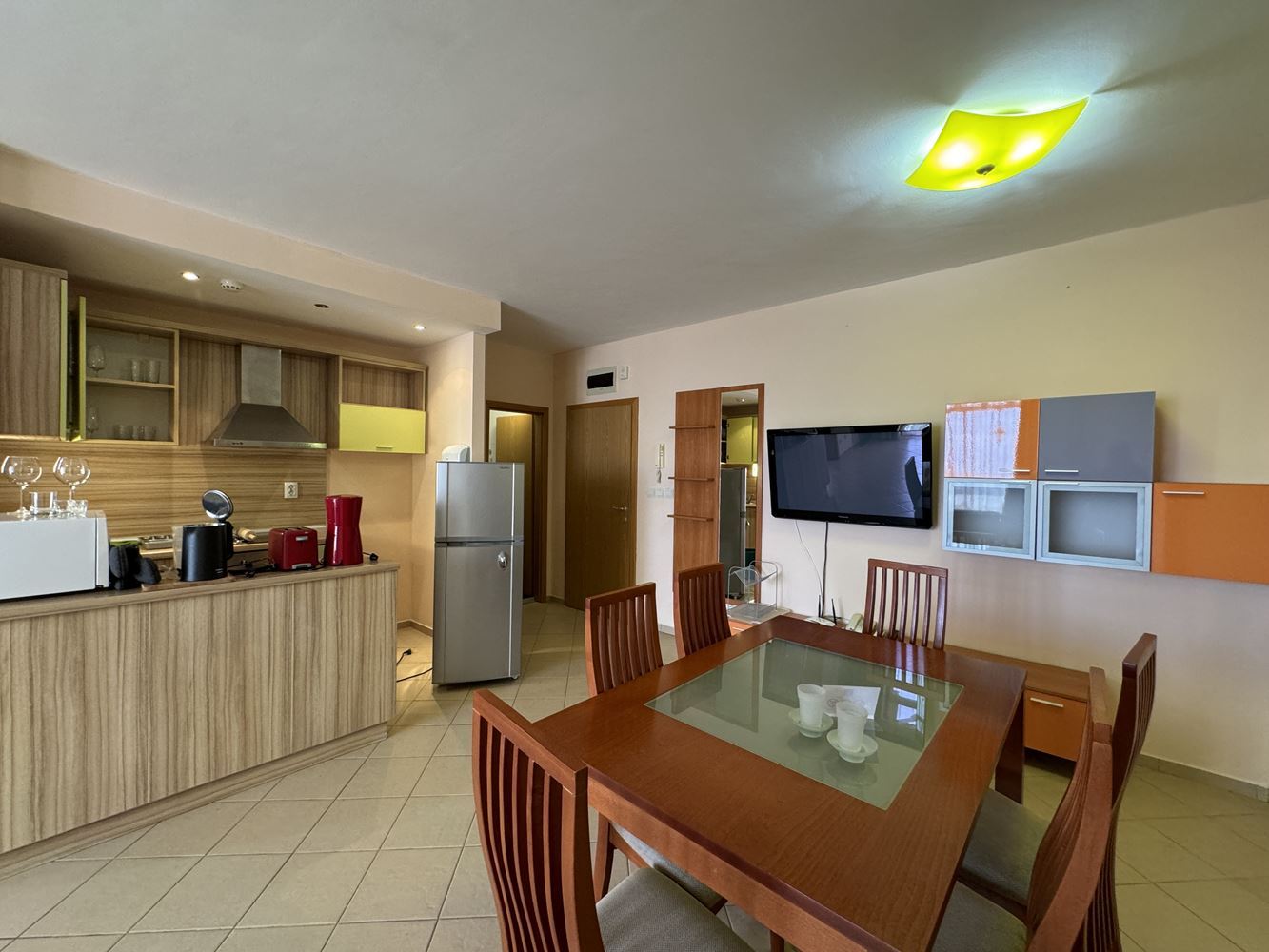 Spacious Apartment with Two Bedrooms on the First Line in Sveti Vlas – Sea and Pool Views