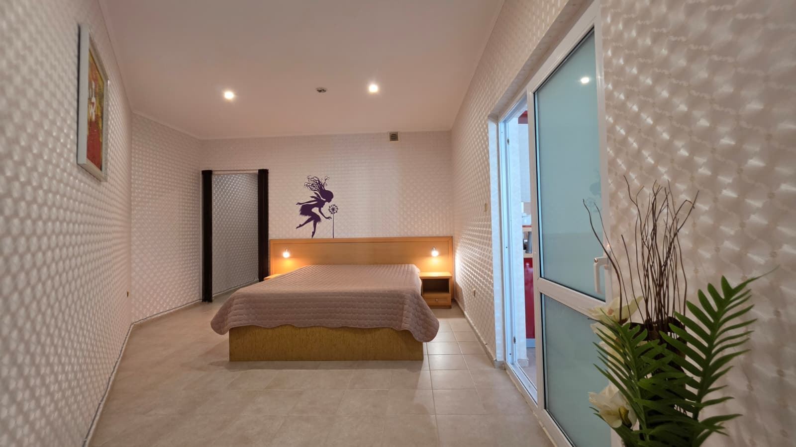 Spacious One-Bedroom Apartment Just 100 Metres from the Beach in Sunny Beach – An Excellent Choice for Living and Investment