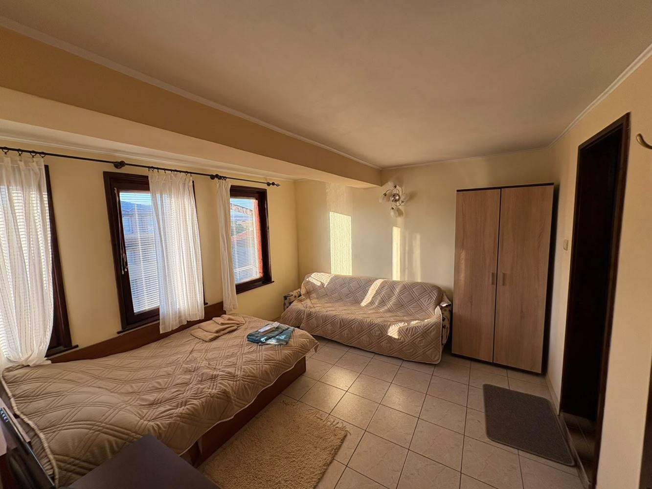 Furnished one-bedroom apartment 400 m from the sea in Sarafovo – no maintenance fee