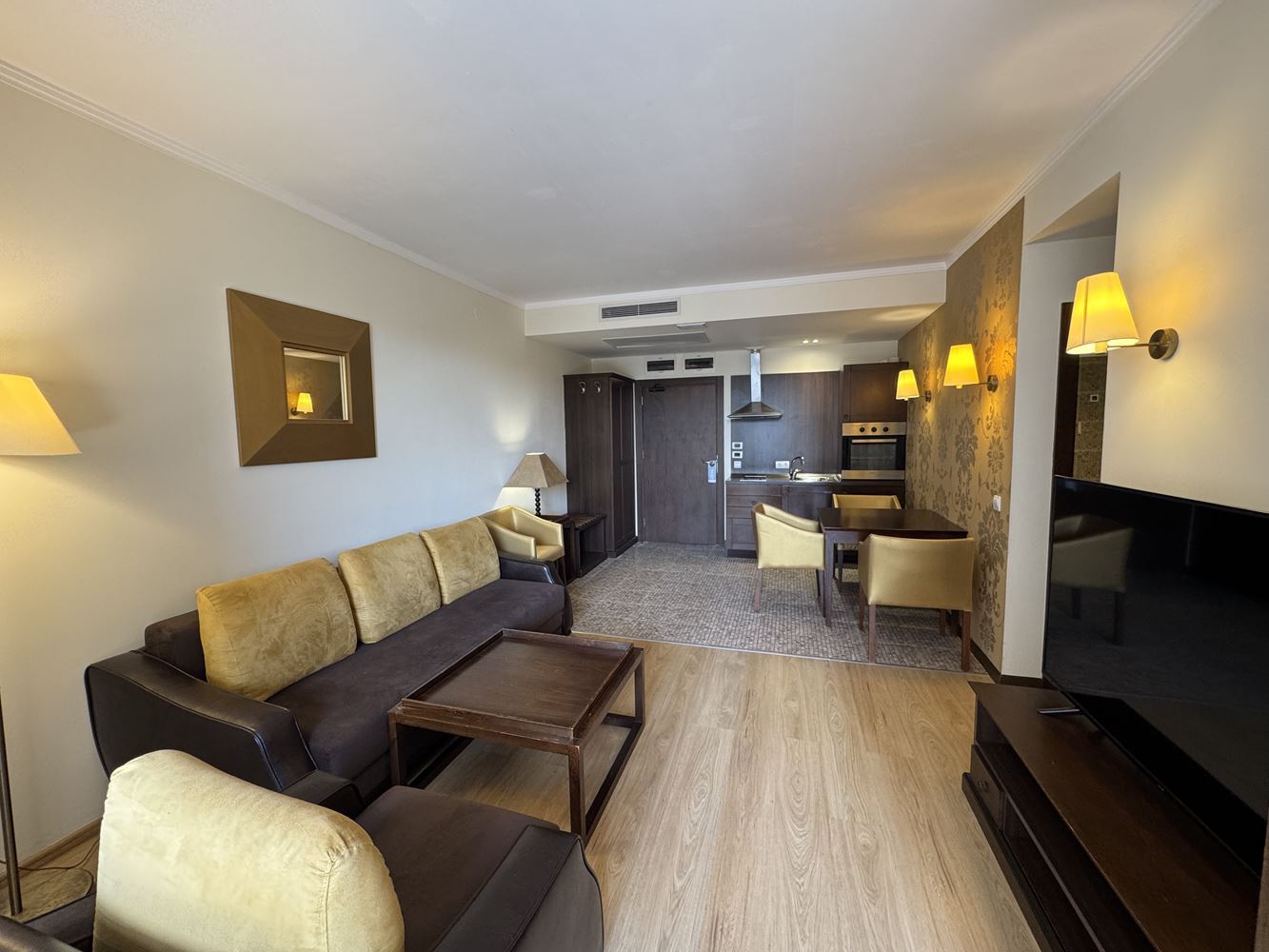 Spacious One-Bedroom Apartment with a Large Terrace, 50 Metres from the Beach in Sunny Beach