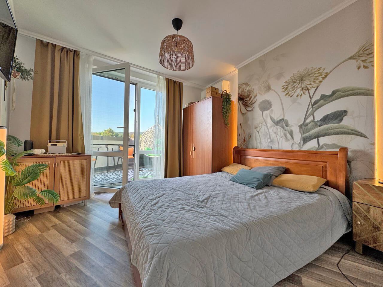 Apartment with modern furnishings and a large terrace 200 m from the beach in Sunny Beach