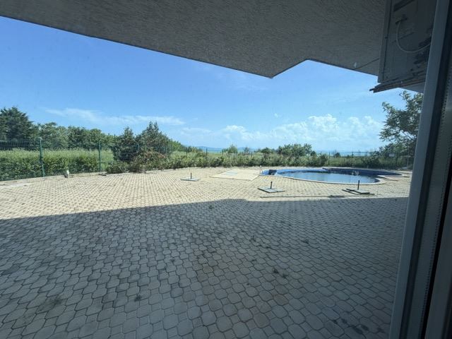 One-Bedroom Apartment on the First Line in Sarafovo – Comfort, Style and Seaside Atmosphere in a Complex