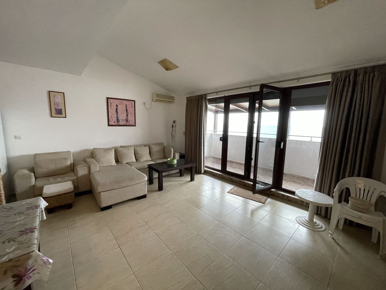 First Line in Aheloy – Apartment with Direct Sea View in a Luxury Complex