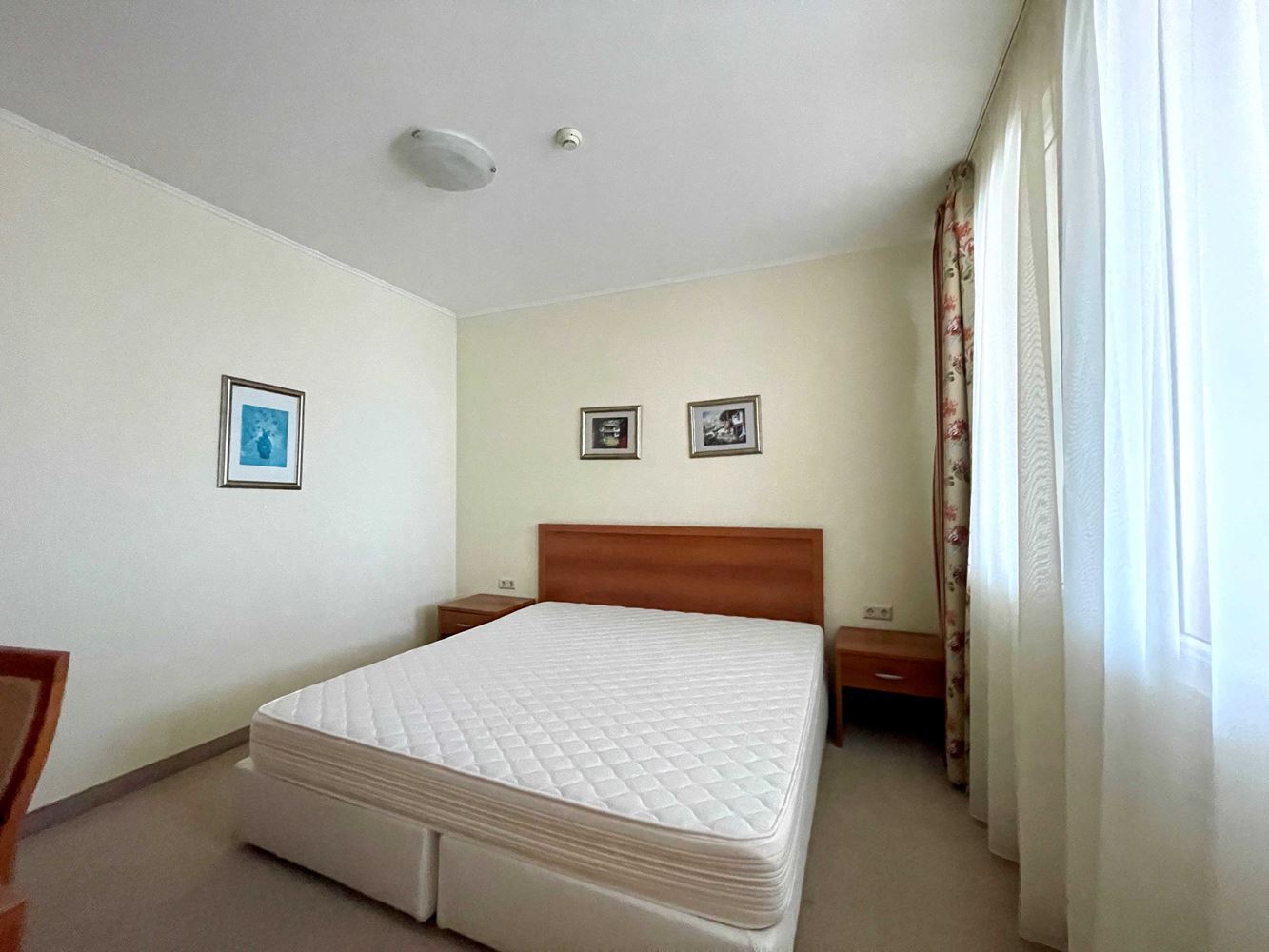 Spacious One-Bedroom Apartment on the First Sea Line in Pomorie with Sea View