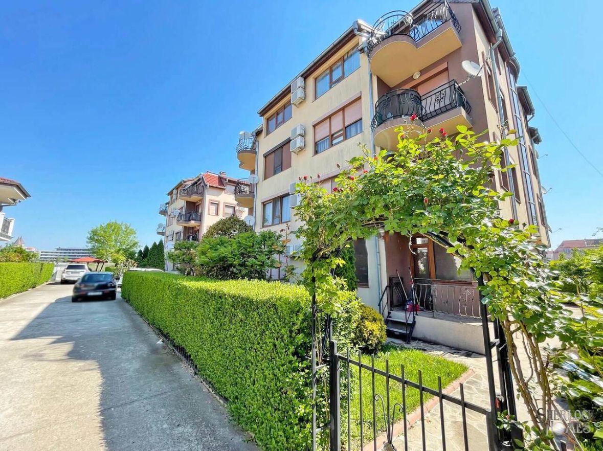 Fully furnished one-bedroom apartment 200 m from the beach in Ravda – peace, greenery, and comfort in a small complex