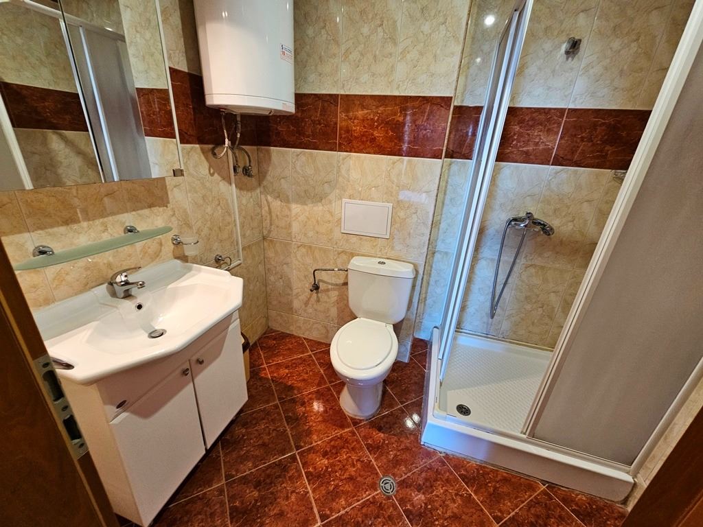 First line in Sveti Vlas – spacious apartment with two bedrooms and excellent infrastructure