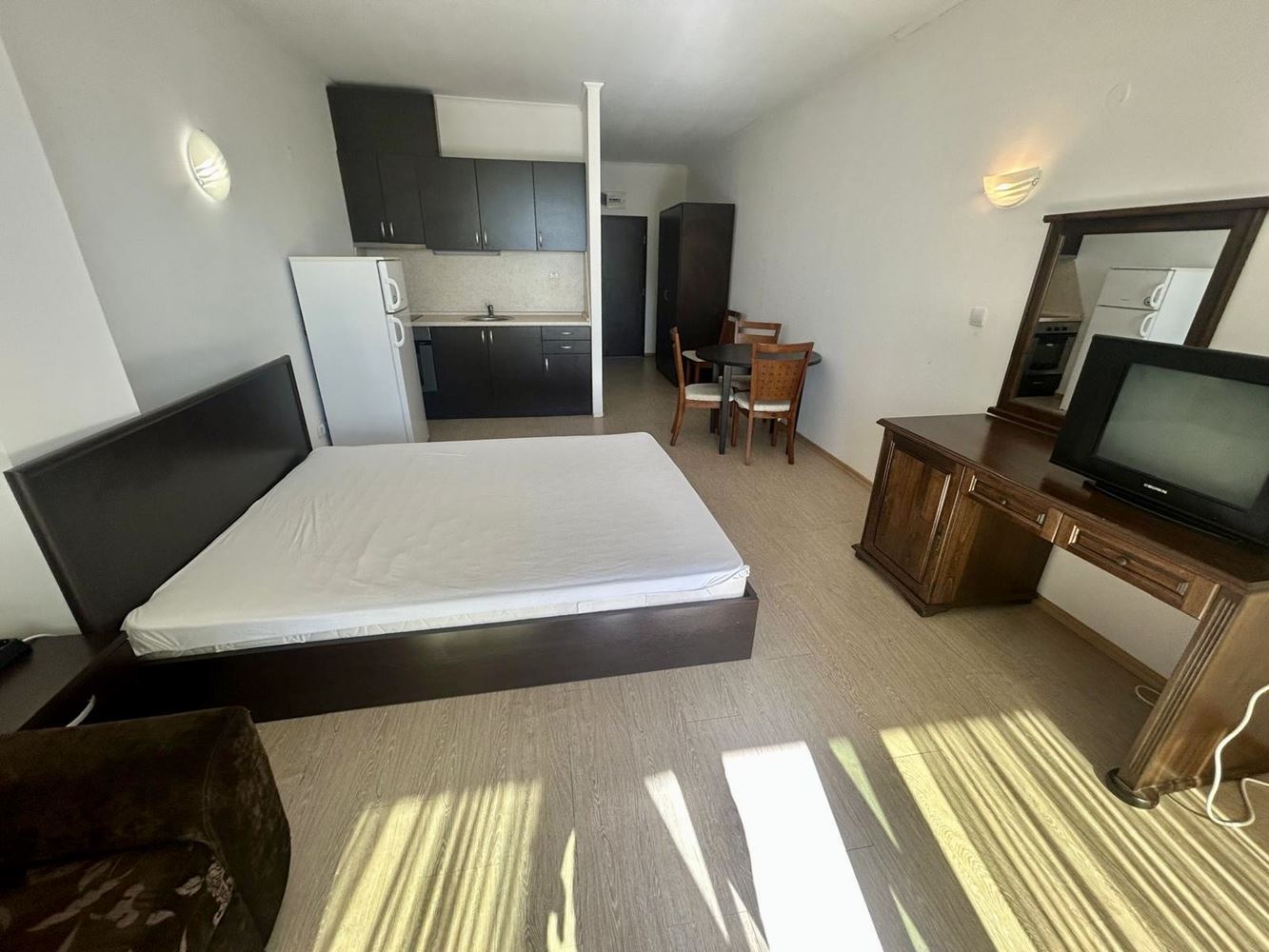 Sunny Beach – spacious studio with sea view only 200 m from the beach