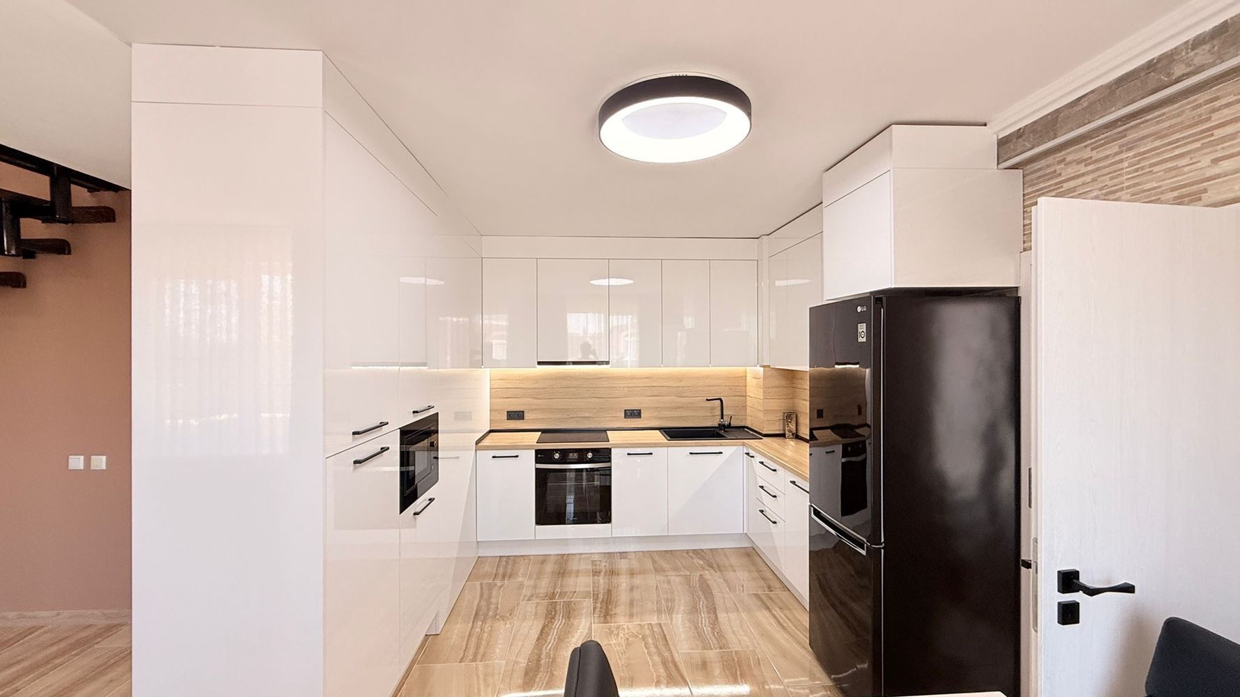 Luxury three-bedroom duplex in the heart of Sunny Beach – space, style and comfort on two levels