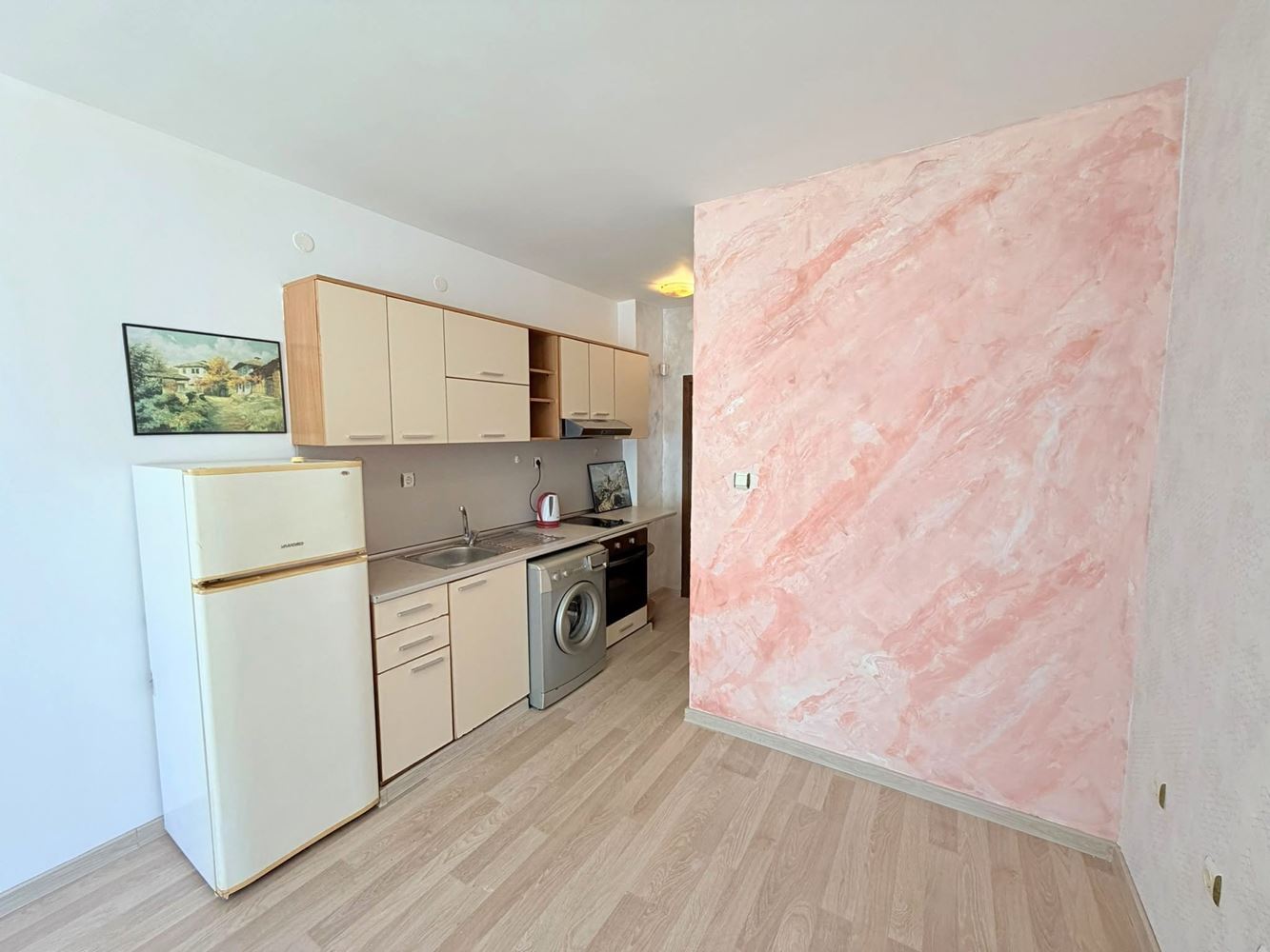 Compact Studio with Excellent Investment Potential in Sunny Beach