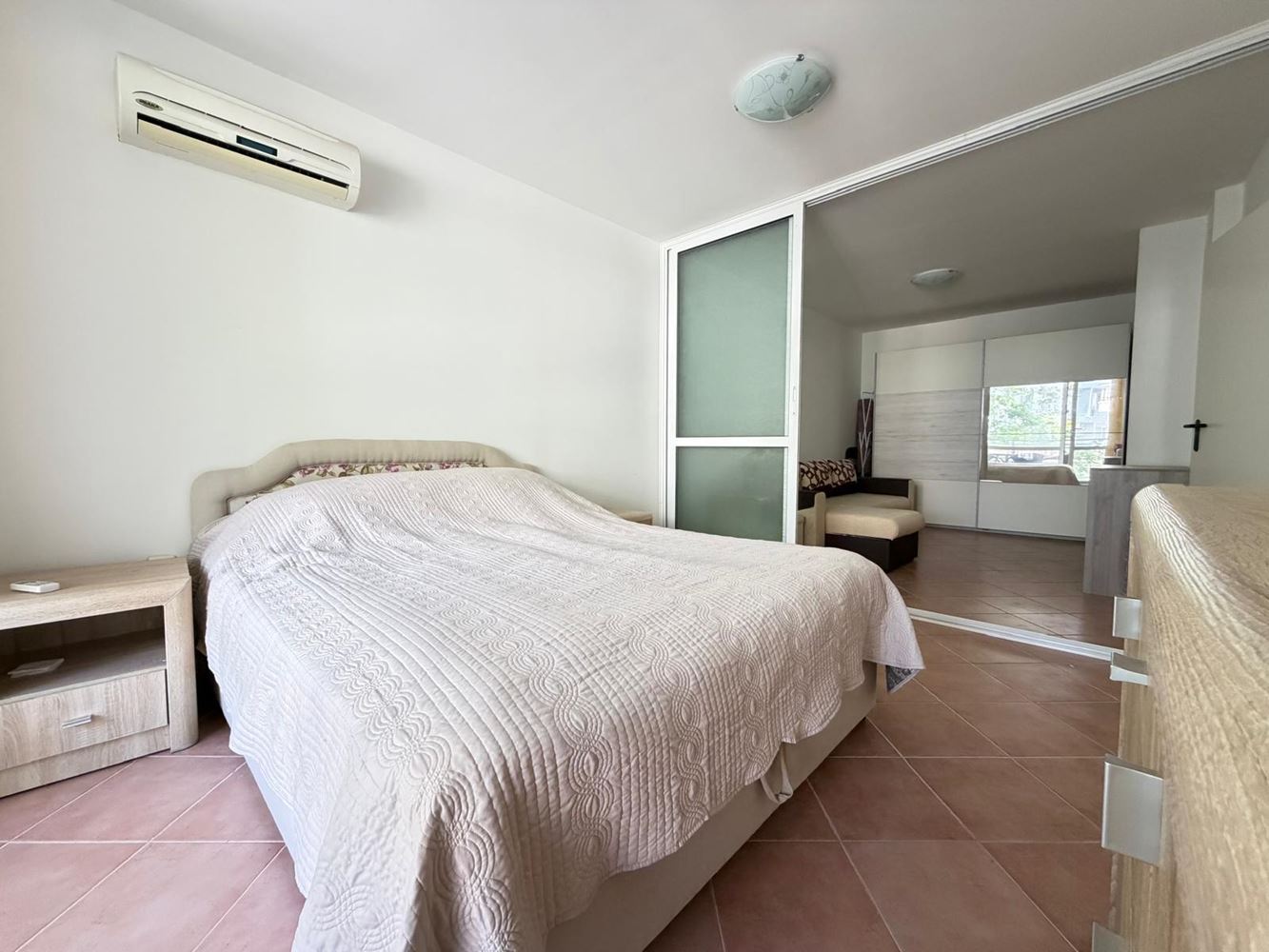 Spacious one-bedroom apartment in Pomorie – with a large terrace and excellent investment potential