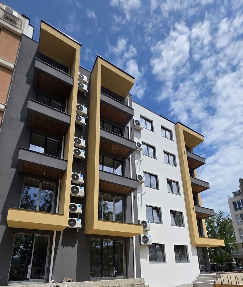 New One-Bedroom Apartment in a Modern Complex in Sunny Beach