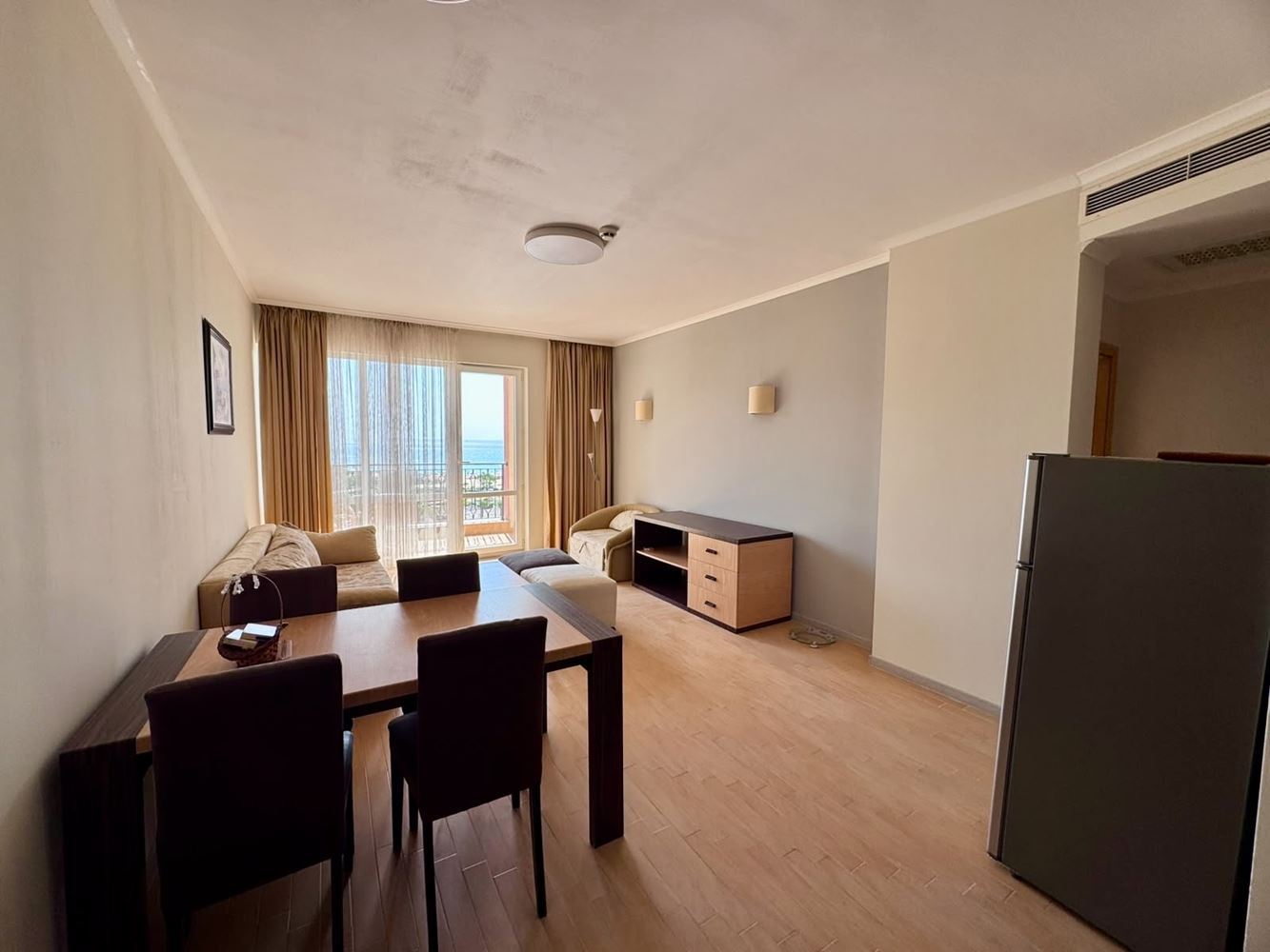 Luxury Seaside Apartment with Panoramic View in a Prestigious Complex in Sunny Beach