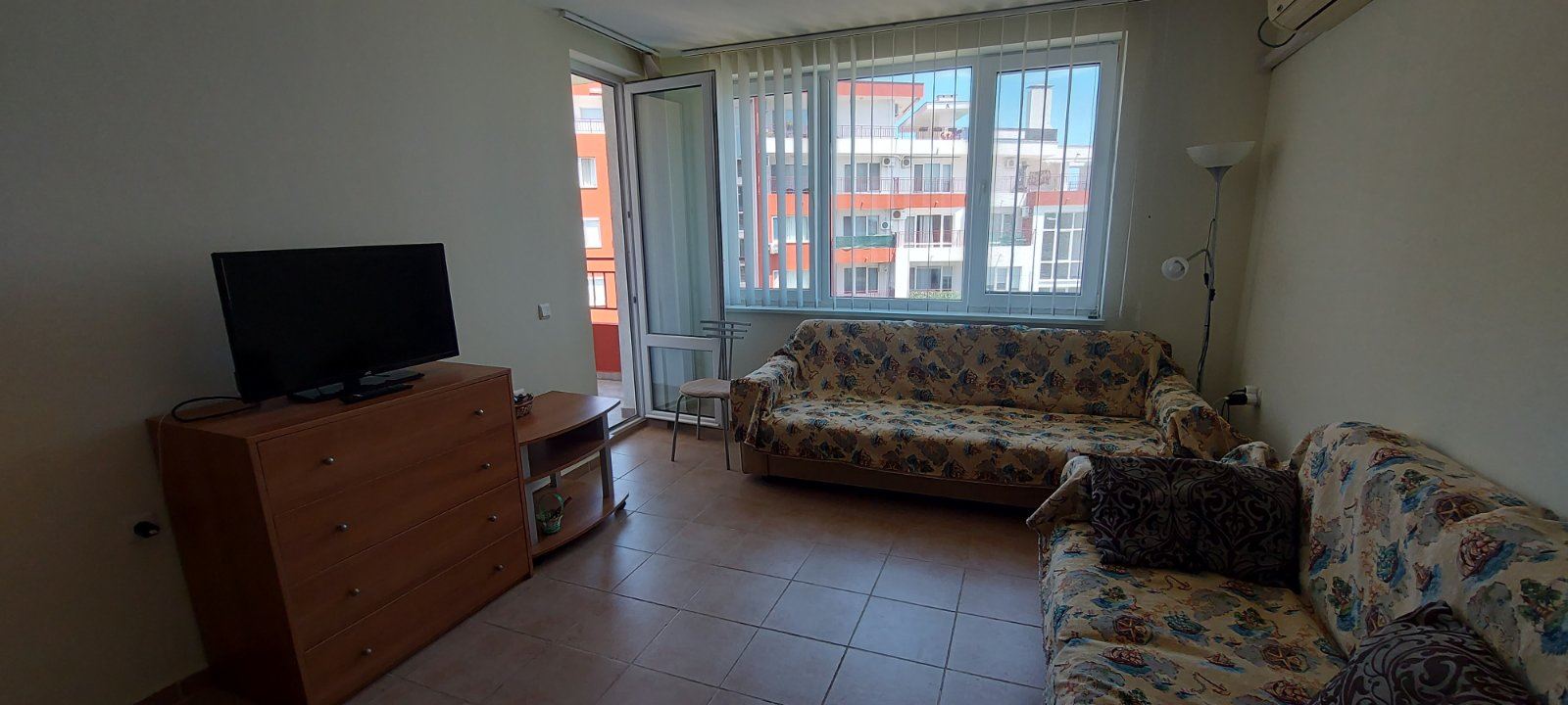Spacious Two-Bedroom Apartment with Sea View on the First Line – Ready to Move In