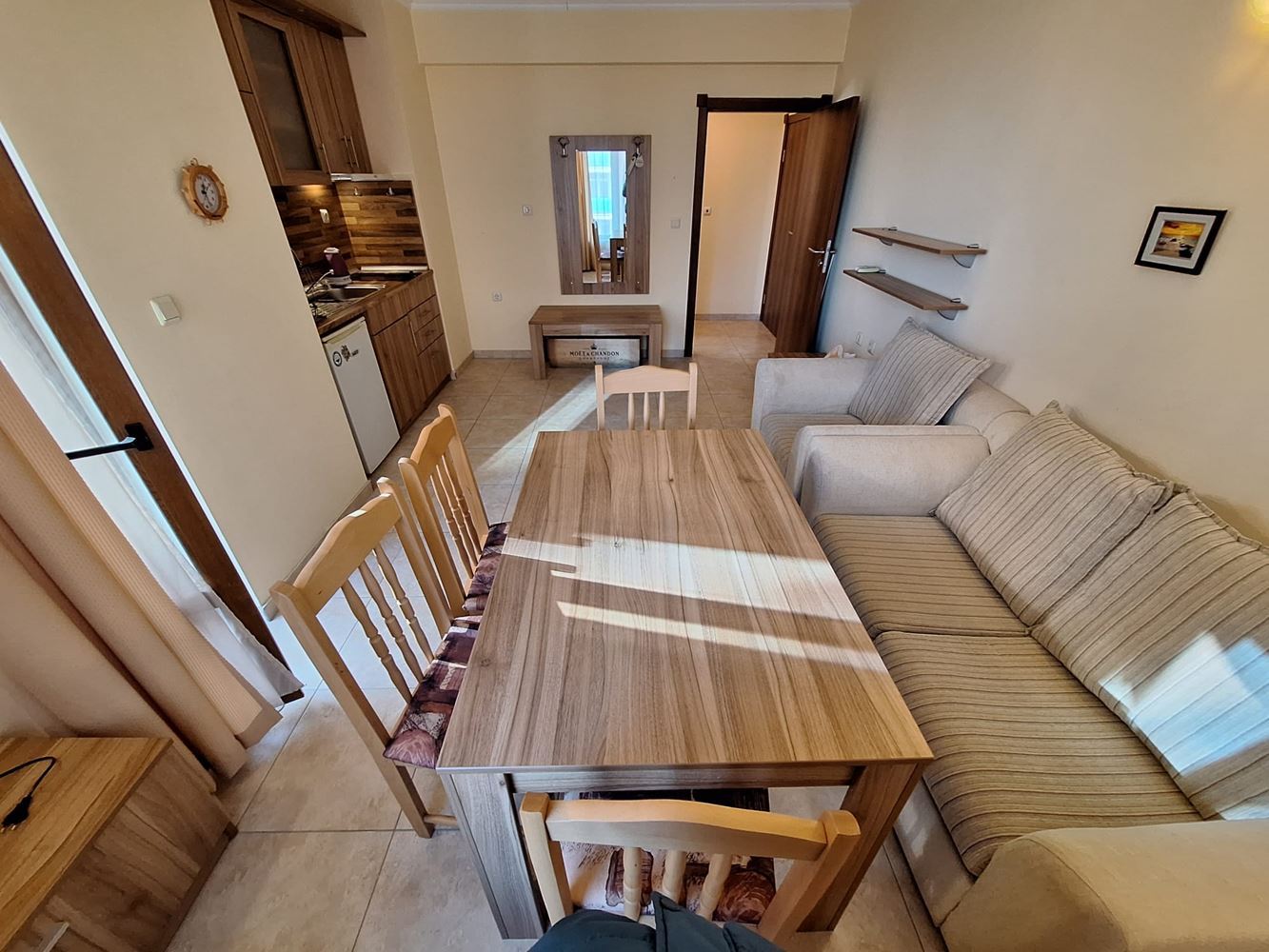 One-bedroom apartment with panoramic pool view – Sunny Beach, only 300 m from the sea