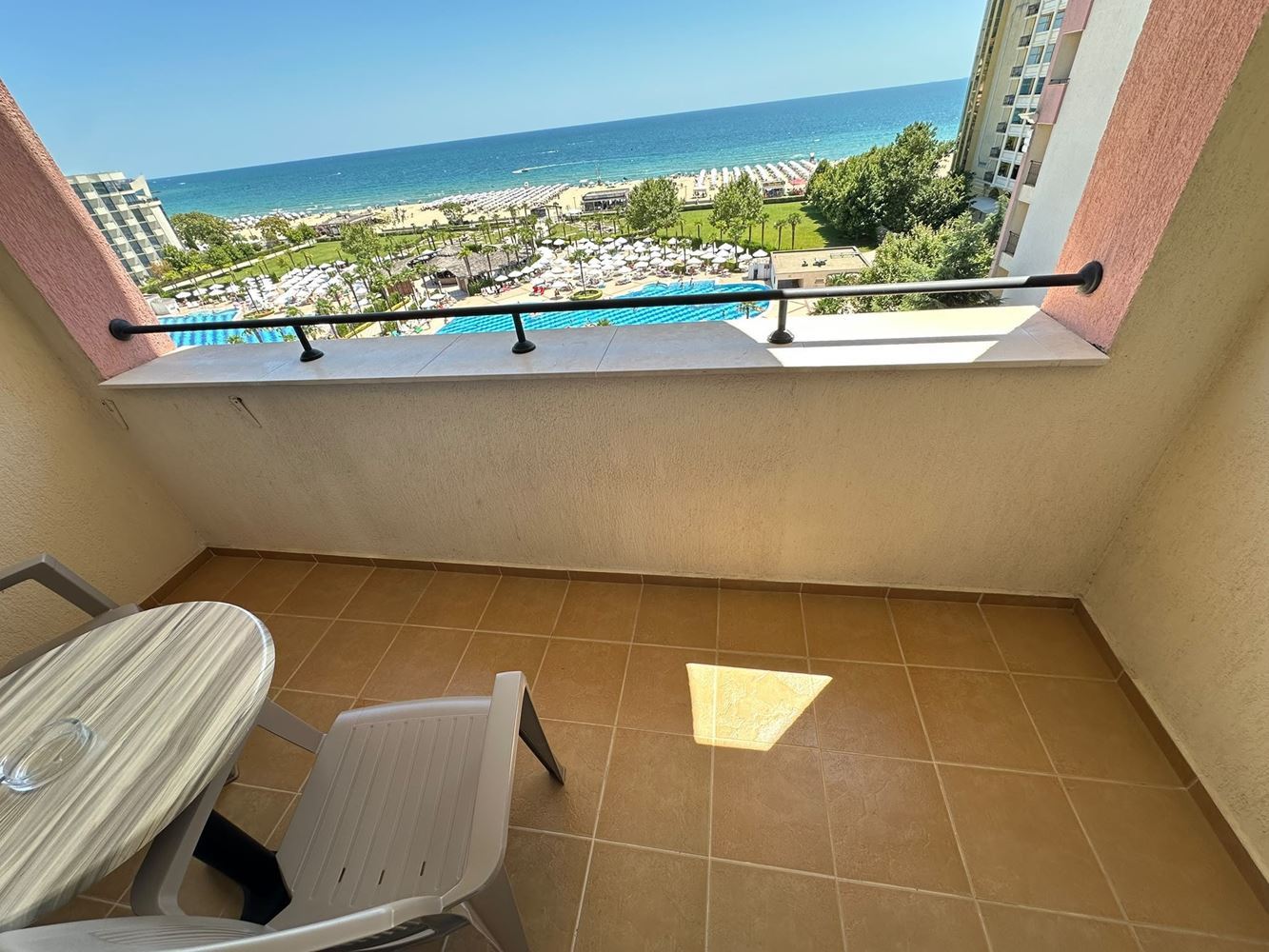 Apartment with an Impressive Sea Panorama on the First Line in Sunny Beach
